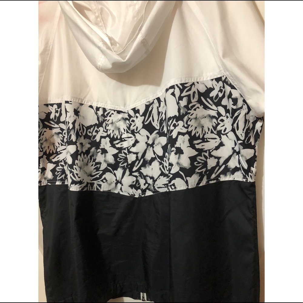 Columbia Windbreaker - Picture 7 of 8